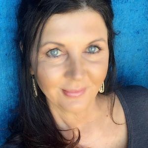 Meet your Posher, Bev